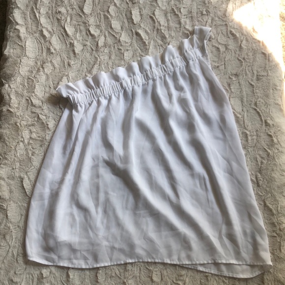 belle sky Tops - Belle Sky White One-Shoulder Top